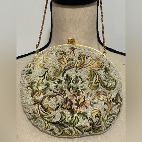 Hand Beaded Vintage Evening Bag 7”x6.5” EUC - Picture 2 of 7
